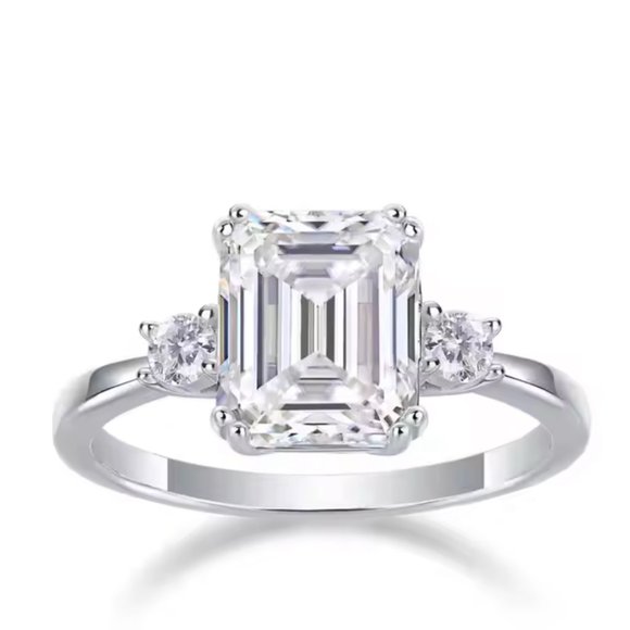 Moissanite Ring Lab Diamond Moissanite Platinum Plated S925
COMPARE COSTCO ** - Picture 5 of 7